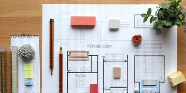 Plan d'agencement d'intérieur avec des meubles représentés